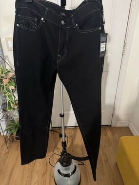 True Religion Ricky relaxed Straight Jeans  Size 36X34 NWT